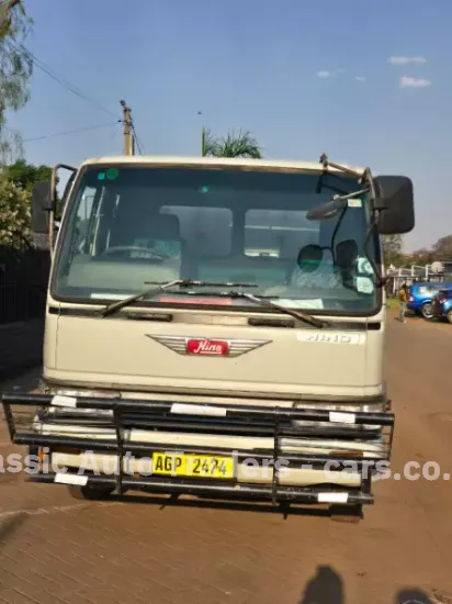 Picture of Hino 500 Series 2010
