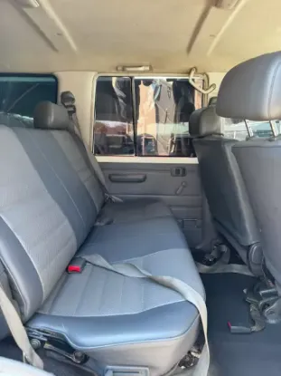 Picture of Toyota Land Cruiser 76 Series 201