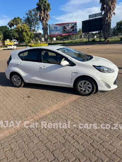 Picture of Toyota aqua