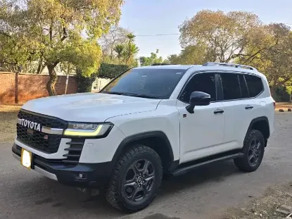 Picture of Toyota Land Cruiser 2022