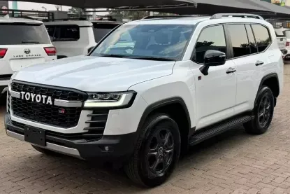 Picture of Toyota Land Cruiser 2023