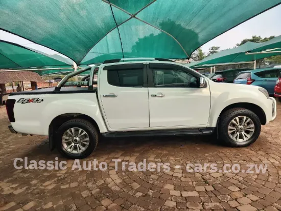 Picture of Isuzu KB300 2017