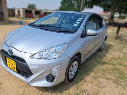 Picture of Toyota Aqua 2017