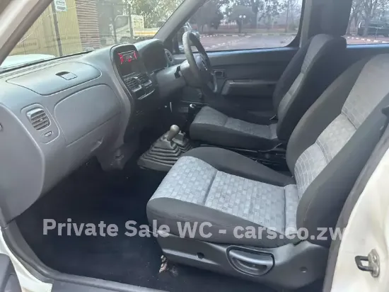 Picture of Nissan NP300 2015