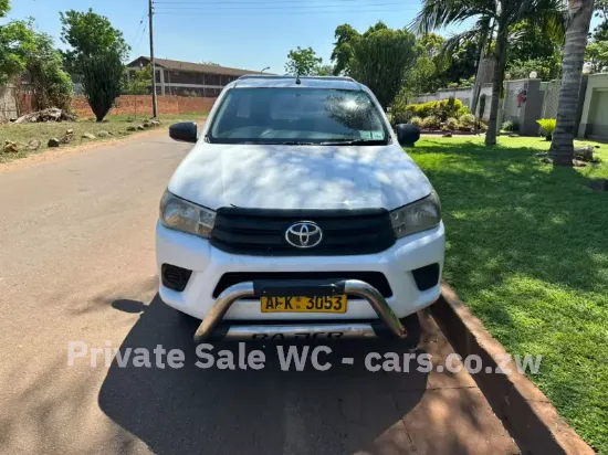 Picture of Toyota Hilux. 2017