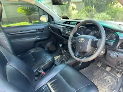 Picture of Toyota Hilux. 2017