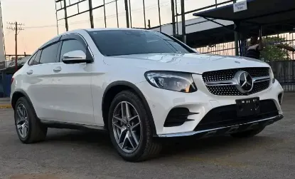 Picture of Mercedes Benz GLC 2017