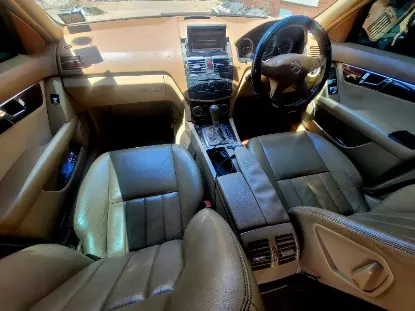 Picture of Mercedes Benz C-Class 2009