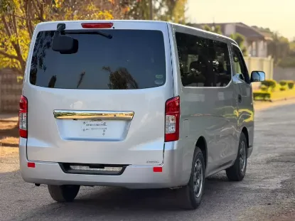 Picture of Nissan NV350 2018