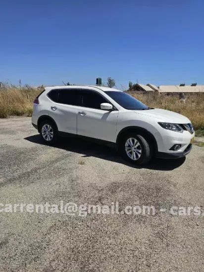Picture of Mid-SUVs for hire!