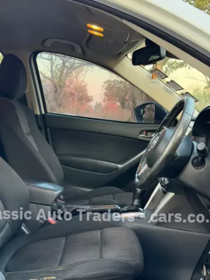 Picture of Mazda CX-5 2016