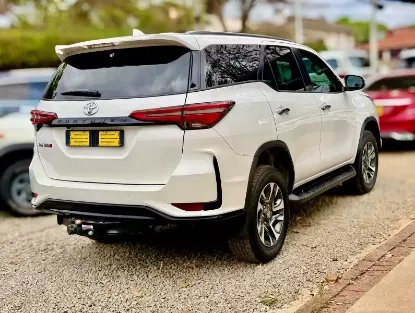 Picture of Toyota Fortuner 2024