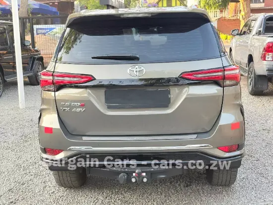 Picture of Toyota Fortuner 2024