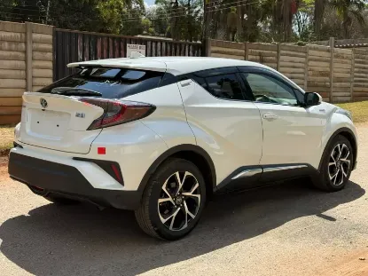 Picture of Toyota C-HR 2019