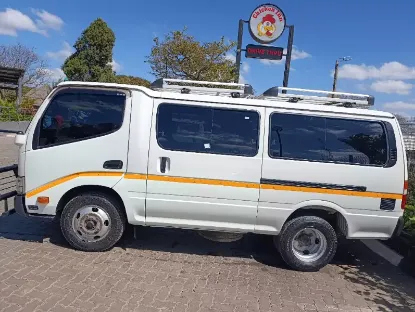 Picture of Hino Dutro 2017