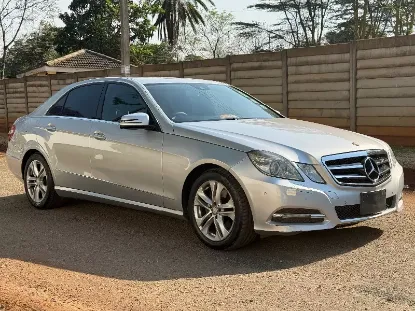 Picture of Mercedes Benz E-Class 2013