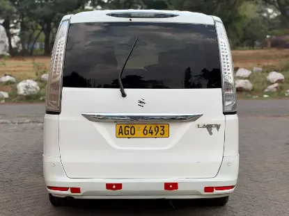Picture of Suzuki 2015